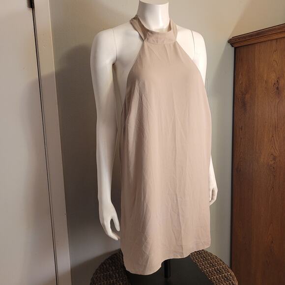 Forever 21 Halter Tie Open Back Mini Dress Sz Medium Neutral Taupe Bone TB50356 - Picture 2 of 10